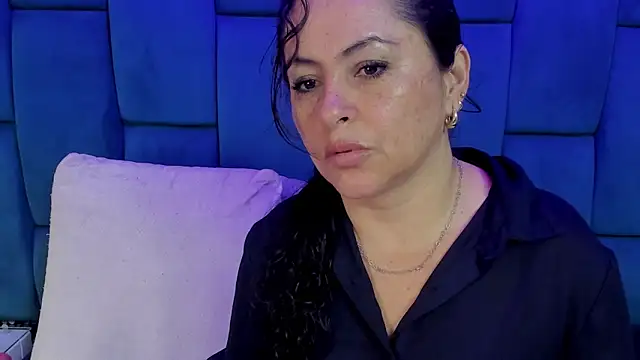 hanny milf online show from October 2025 11:45:02 AM