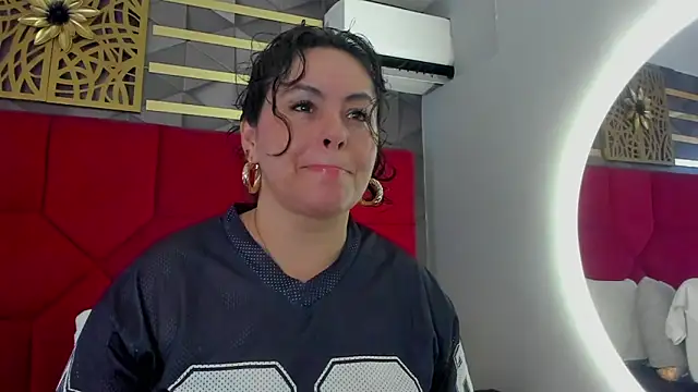 hanny milf online show from May 2026 11:59:01 AM