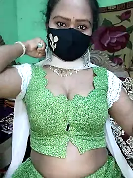 Idhika Paul online show from March 2025 06:45:01 PM