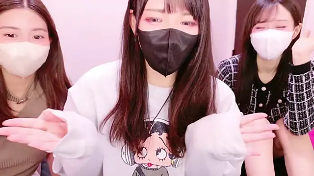 Snapshot of maataaan chatting on October 2025 06:23:01 AM maataaan online show from October 2025 06:23:01 AM