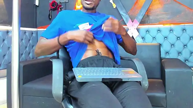 Terrance z online show from October 2025 08:49:02 PM