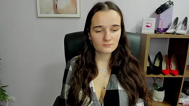 Snapshot of KateDelight chatting on October 2025 08:09:01 AM KateDelight online show from October 2025 08:09:01 AM