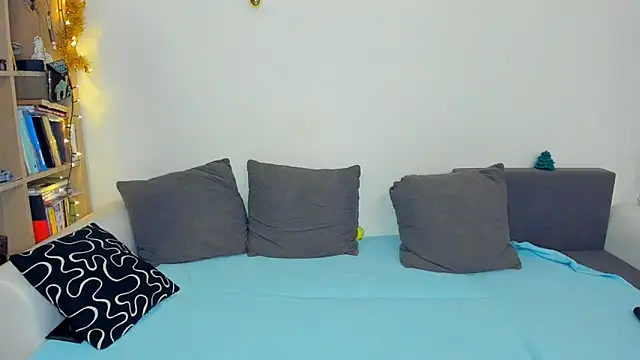 SoftlyShine online show from February 2025 08:10:01 PM