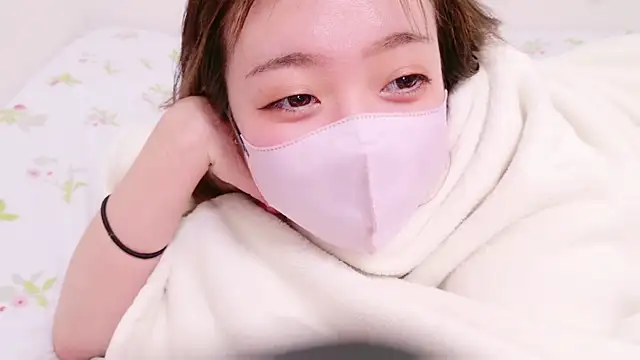 ayu yu xo online show from March 2025 05:07:01 PM