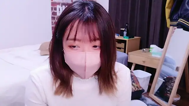 ayu yu xo online show from March 2025 01:18:01 PM