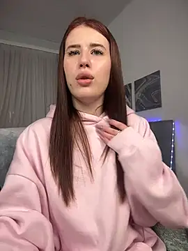 Milkissss online show from March 2025 08:00:01 PM