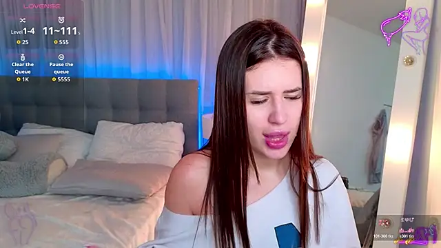 Milkissss online show from December 2025 10:08:02 PM