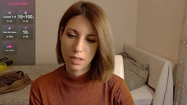 Snapshot of _blackgem chatting on October 2025 08:32:01 AM blackgem online show from October 2025 08:32:01 AM