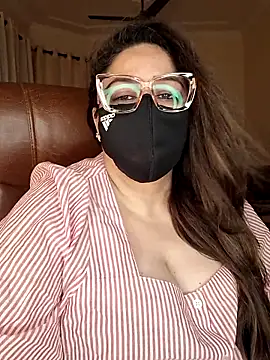 SEXY-Sardarni online show from May 2026 03:07:02 PM