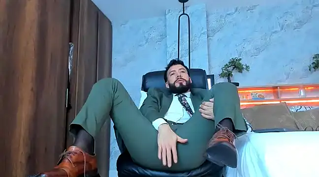 Snapshot of bruno_woods chatting on March 2025 08:20:02 PM bruno woods online show from March 2025 08:20:02 PM