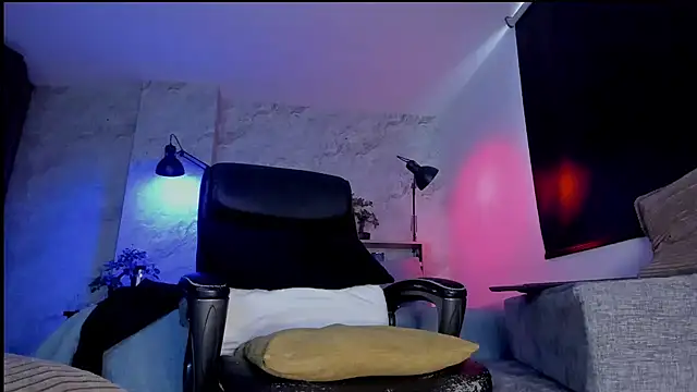 Snapshot of bruno_woods chatting on November 2025 12:05:01 PM bruno woods online show from November 2025 12:05:01 PM