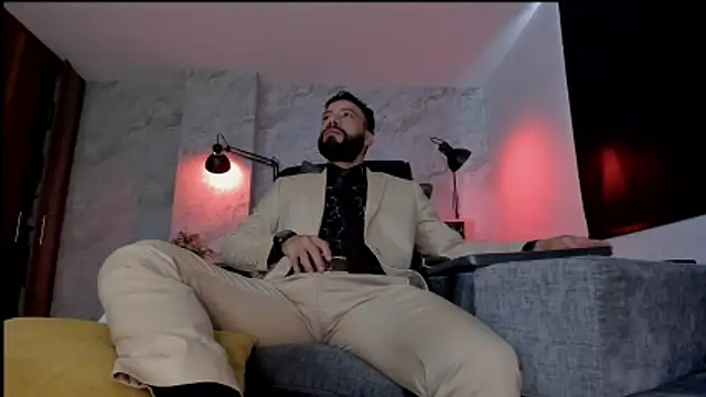 Snapshot of bruno_woods chatting on November 2025 12:42:01 PM bruno woods online show from November 2025 12:42:01 PM