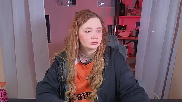 carolina elf online show from February 2026 05:14:01 AM