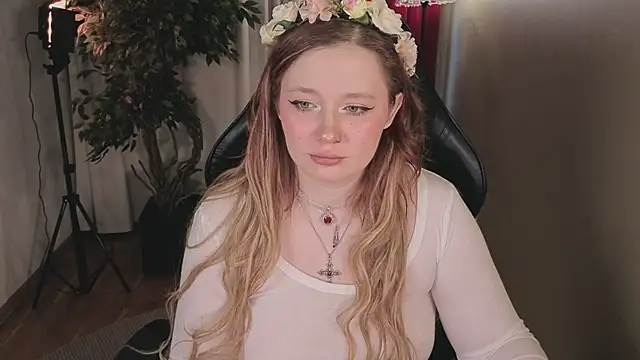 carolina elf online show from February 2026 06:26:01 AM