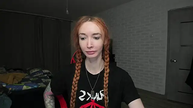 Roxy Silver online show from February 2025 01:52:02 AM