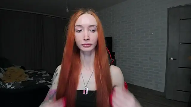 Roxy Silver online show from October 2025 09:09:02 PM