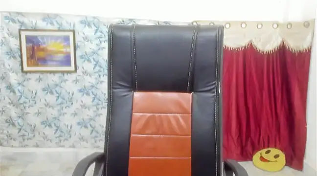 Snapshot of Mia_jonny6 chatting on January 2025 05:37:02 AM Mia jonny6 online show from January 2025 05:37:02 AM