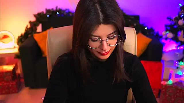 Snapshot of NicoleMun chatting on December 2024 11:22:02 AM NicoleMun online show from December 2024 11:22:02 AM