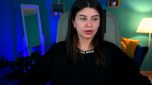 Snapshot of NicoleMun chatting on February 2025 06:32:02 PM NicoleMun online show from February 2025 06:32:02 PM