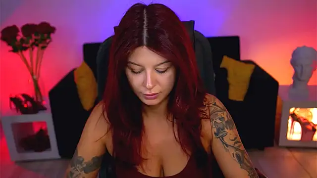 Snapshot of NicoleMun chatting on October 2025 12:50:01 PM NicoleMun online show from October 2025 12:50:01 PM