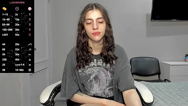 broosnica1 online show from November 2025 07:52:01 AM