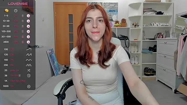 Snapshot of broosnica1 chatting on June 2026 06:14:01 AM broosnica1 online show from June 2026 06:14:01 AM