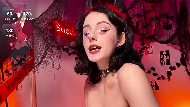 Alice Succuby online show from October 2025 07:41:01 PM