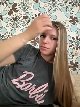 adel secret online show from September 2025 08:03:02 AM