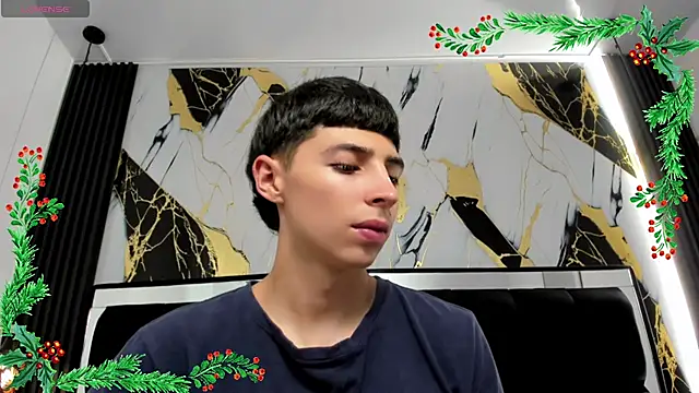 Adam Clay21 online show from December 2024 07:45:02 PM