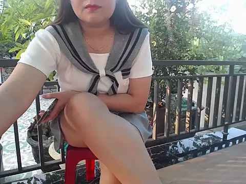 Nanaly Sweet online show from October 2025 11:38:01 PM