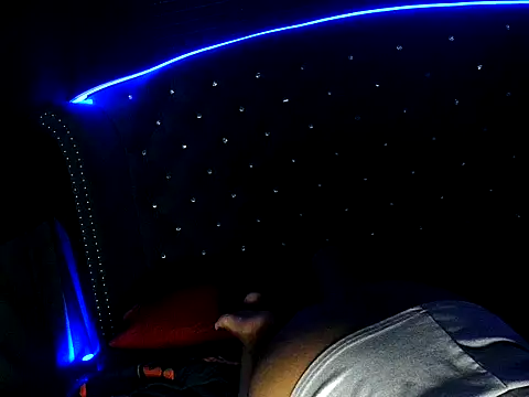 msyvette1970xh online show from February 2025 07:04:01 PM