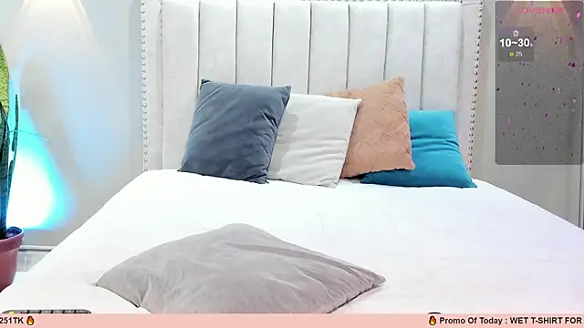  LaraMom  online show from March 2025 03:14:02 PM