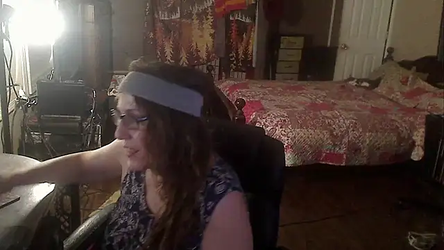 Ireallysquirt online show from September 2025 11:28:01 PM