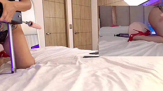 Snapshot of Dakotajansen chatting on February 2025 03:19:01 AM Dakotajansen online show from February 2025 03:19:01 AM