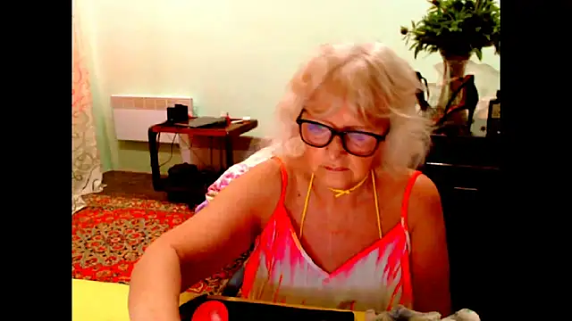 Snapshot of Natali7634 chatting on May 2026 08:00:01 AM Natali7634 online show from May 2026 08:00:01 AM