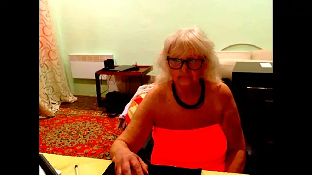 Snapshot of Natali7634 chatting on May 2026 03:40:01 PM Natali7634 online show from May 2026 03:40:01 PM