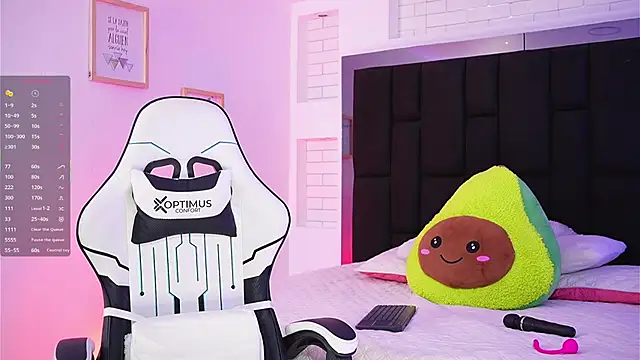 Marianamonroe  online show from November 2025 07:03:01 PM