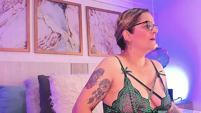 ValeryHart1 online show from March 2025 12:06:02 PM