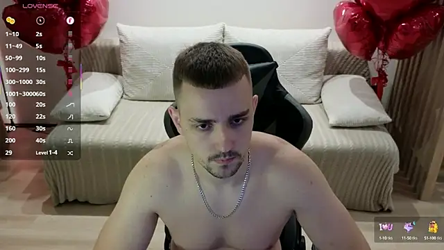 Larstar01 online show from October 2025 08:06:02 PM