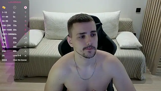 Larstar01 online show from November 2025 11:59:01 PM