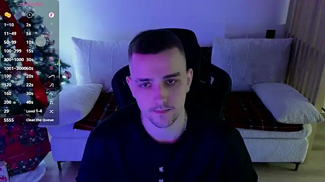 Larstar01 online show from January 2026 11:10:02 PM