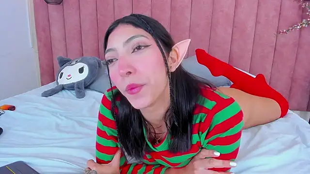 Snapshot of MarianaBranzz chatting on December 2024 04:24:02 PM MarianaBranzz online show from December 2024 04:24:02 PM