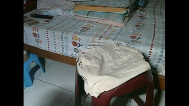 triangle0623 online show from July 2026 10:54:01 AM