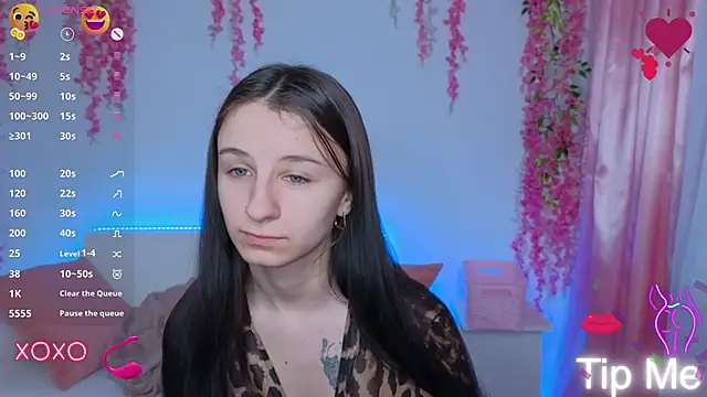 Snapshot of _Nika_Kik chatting on February 2025 01:59:01 PM Nika Kik online show from February 2025 01:59:01 PM