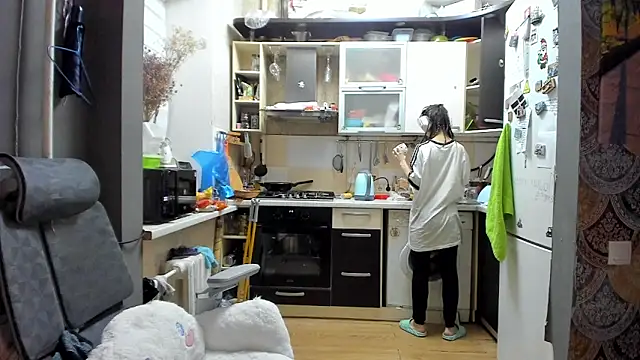 Snapshot of _Nika_Kik chatting on December 2025 05:17:01 PM Nika Kik online show from December 2025 05:17:01 PM