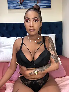 Nicole Liam  online show from September 2025 12:00:02 AM