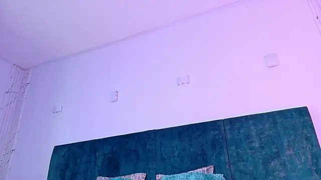 Emmaa Blonde online show from May 2026 07:31:01 PM