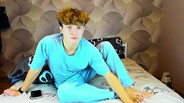 Ian Flor online show from November 2025 12:49:02 PM