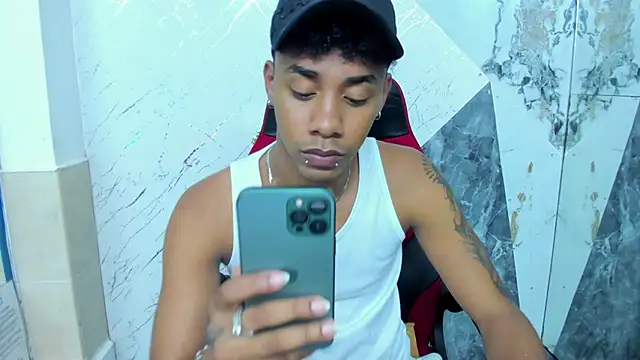 Hottwinkguys online show from November 2025 10:41:02 PM