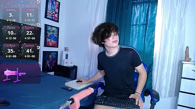 Snapshot of andyboy- chatting on November 2025 08:09:01 PM andyboy- online show from November 2025 08:09:01 PM